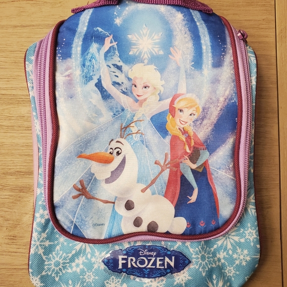 Disney Frozen kids toiletry bag